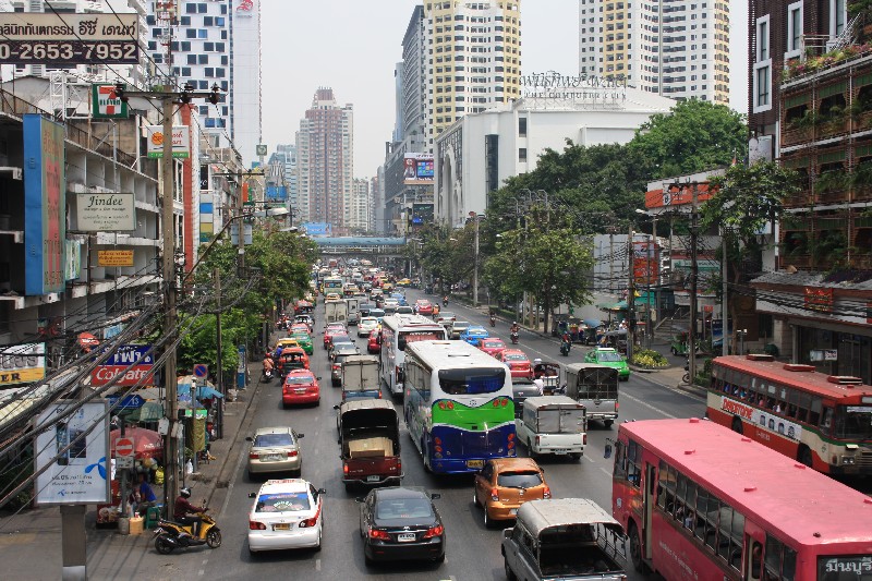 Do Nepálu přes Bangkok a Bangladéš